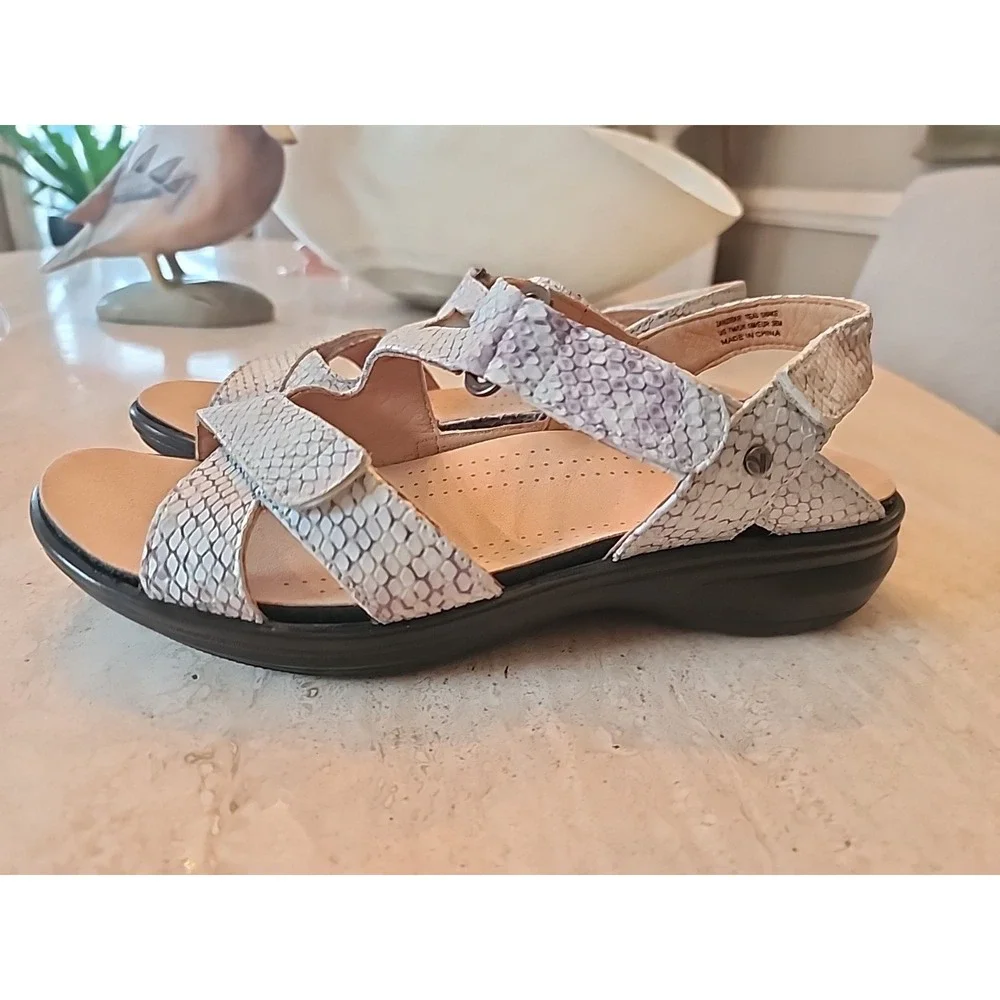 NEW Revere Womens 7 Zanzibar Teal Snakeskin Pattern Comfort Sandals $175